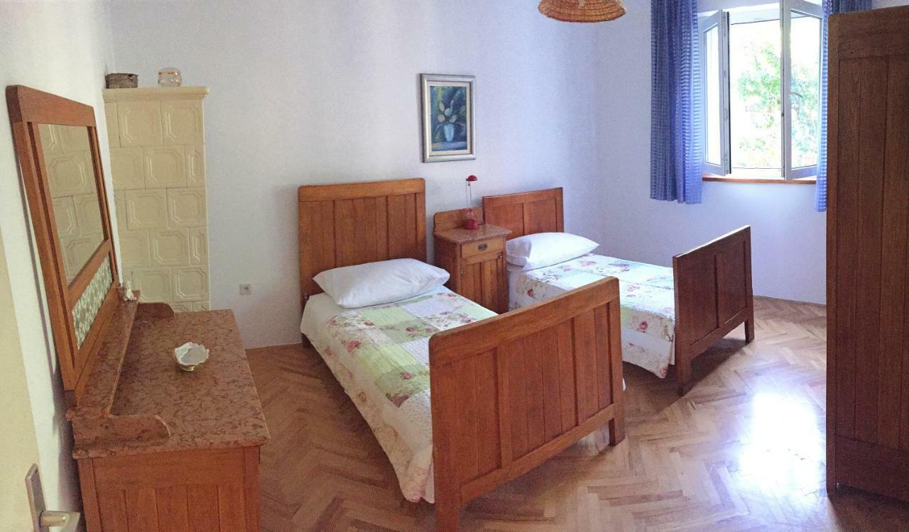 Apartmani Tomica Jesenice  Exterior photo